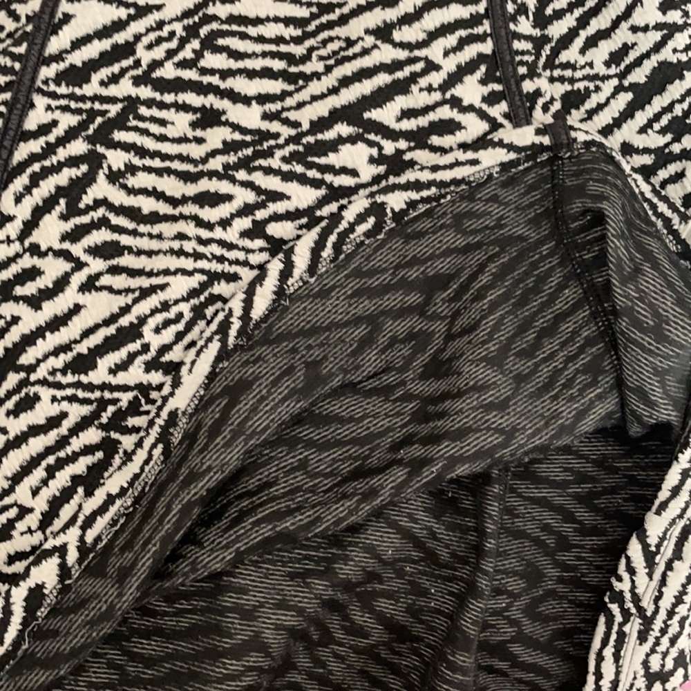 Jessica Simpson Fit and Flare Zebra Party Dress - Picture 9 of 11